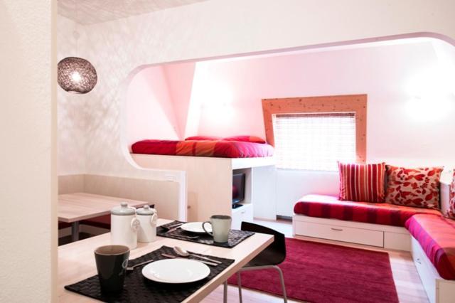 Luxury Apartment Paola Merano Bagian luar foto